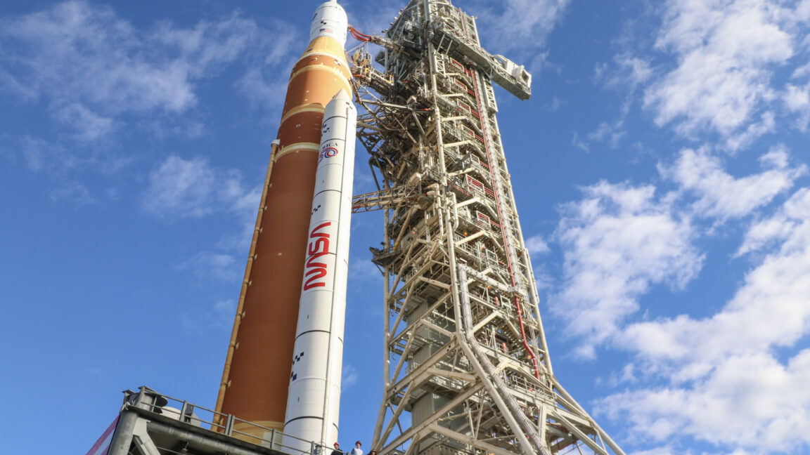 The fastest human spaceflight mission in history crawls closer to liftoff - Ars Technica