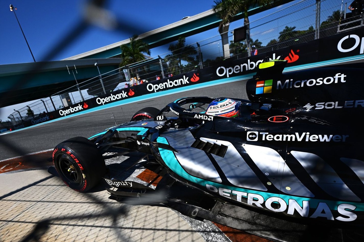 F1 Miami GP: Kimi Antonelli sees off Max Verstappen for emphatic third straight pole - Motorsport.com